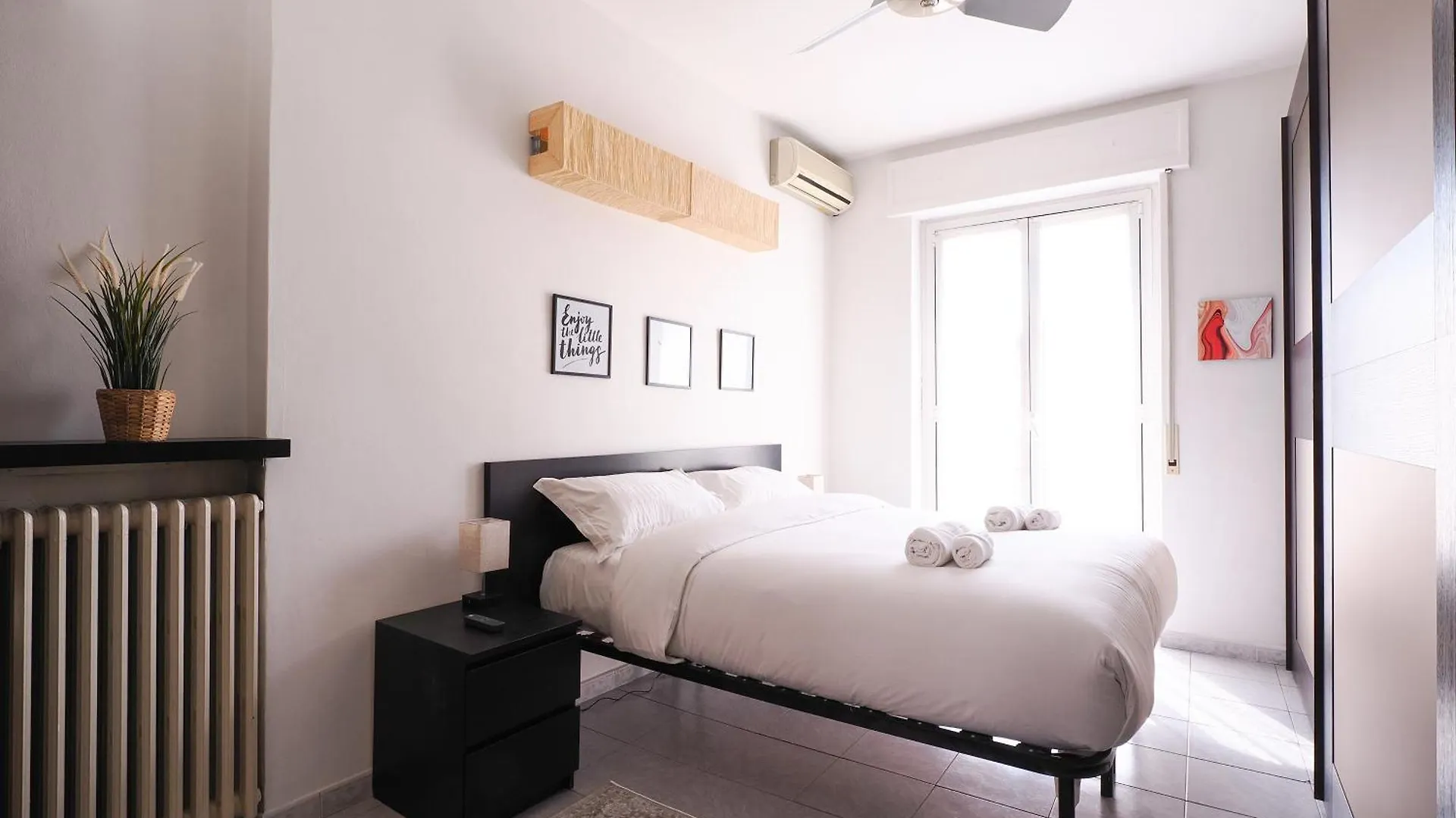 Apartament Primopiano - Semplicita Mediolan 0*,