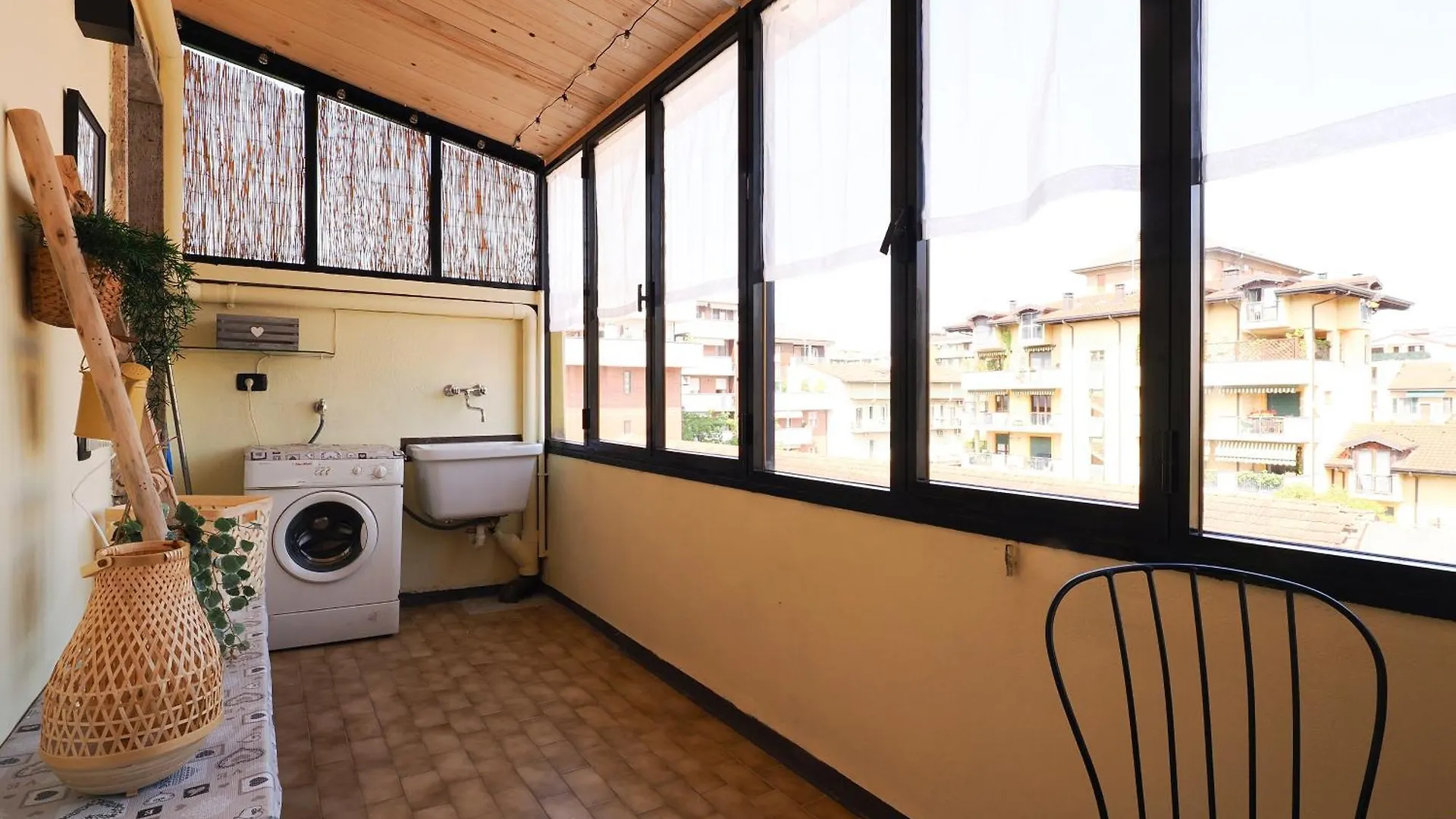 Apartament Primopiano - Semplicita Mediolan 0*,  Włochy