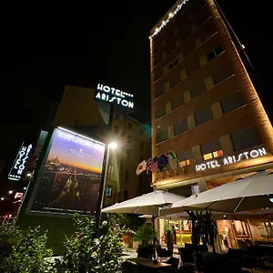 4* Hotell Ariston