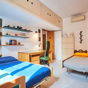 Appartement Harry Potter's Magic House - Metro M4 - Linate - Citta Studi, Milaan