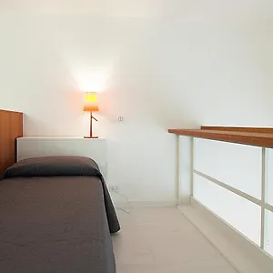 Apartman Bb Desuite, Milánó