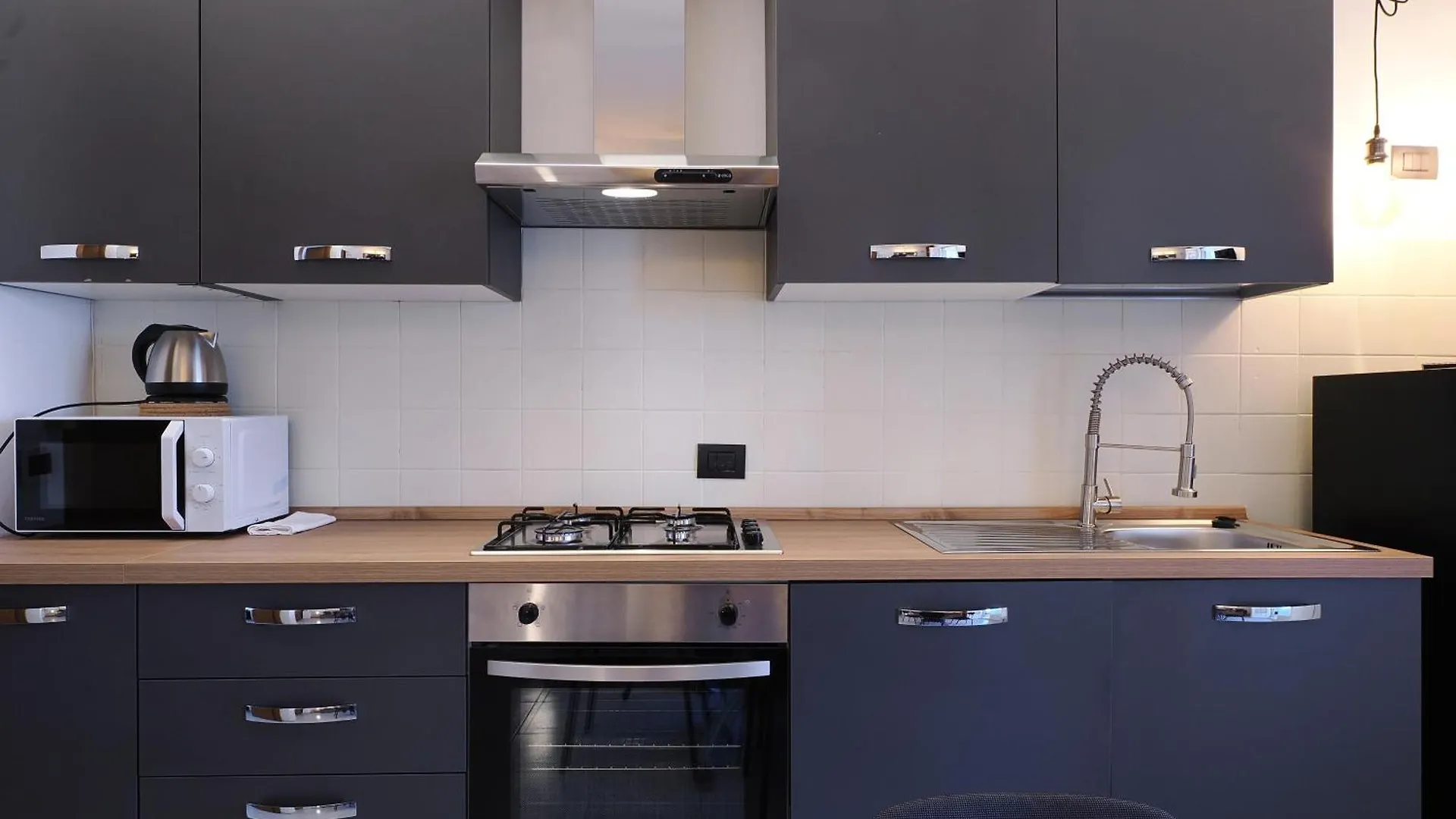 Apartamento Primopiano - Semplicita Milán 0*,  Italia